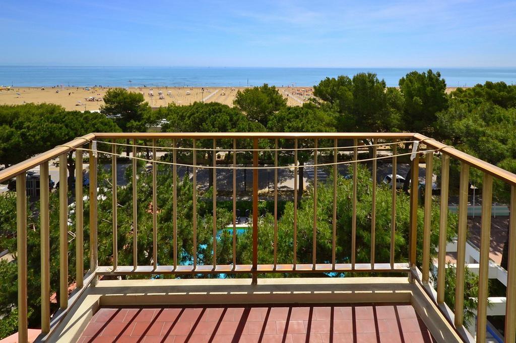 International Seaview Apartments Lignano Sabbiadoro Pokoj fotografie